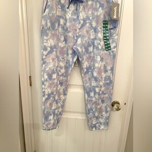 NWT Bench Women’s Size XL Jogging/Athletic/Lounge Pants in Tie Dye Purple White